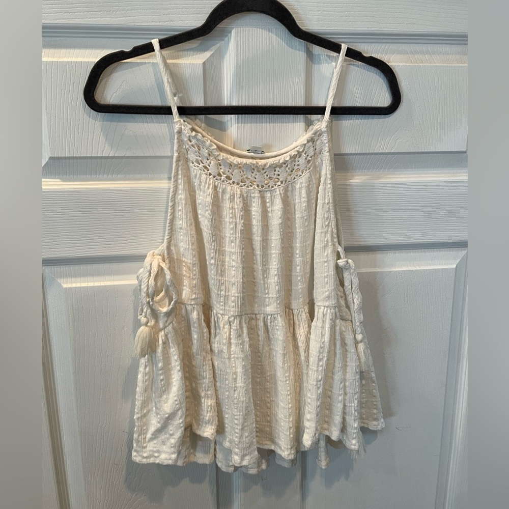 Aerie tank